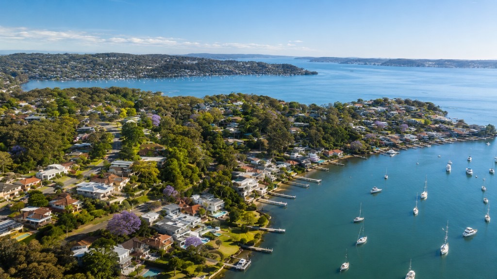 Aerial view of homes along the Sapphire Coast waterfront